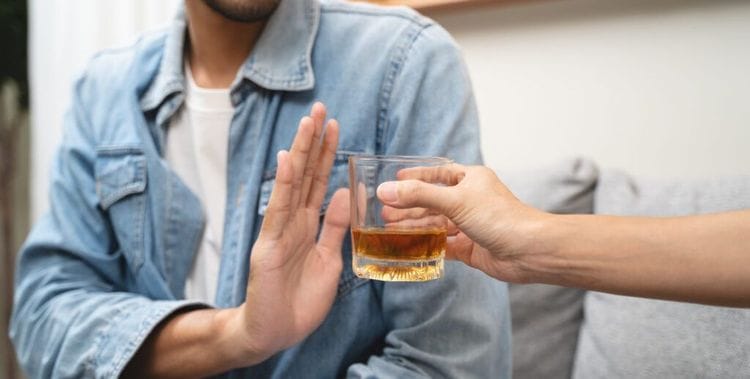Nearly Half of Americans Are Skipping Alcohol This Thanksgiving