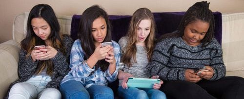 What "6-7" Reveals About Your Kid's Phone Addiction